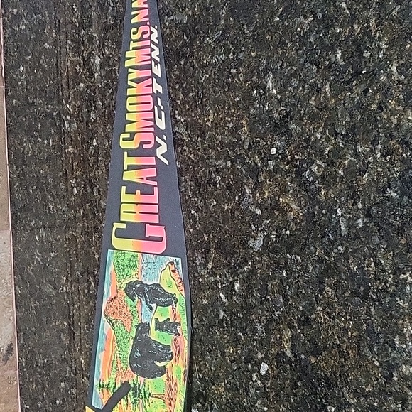 Vintage Great Smoky Mts Nat'l. Park NC -Tenn Flag Felt Pennant - Picture 8 of 8